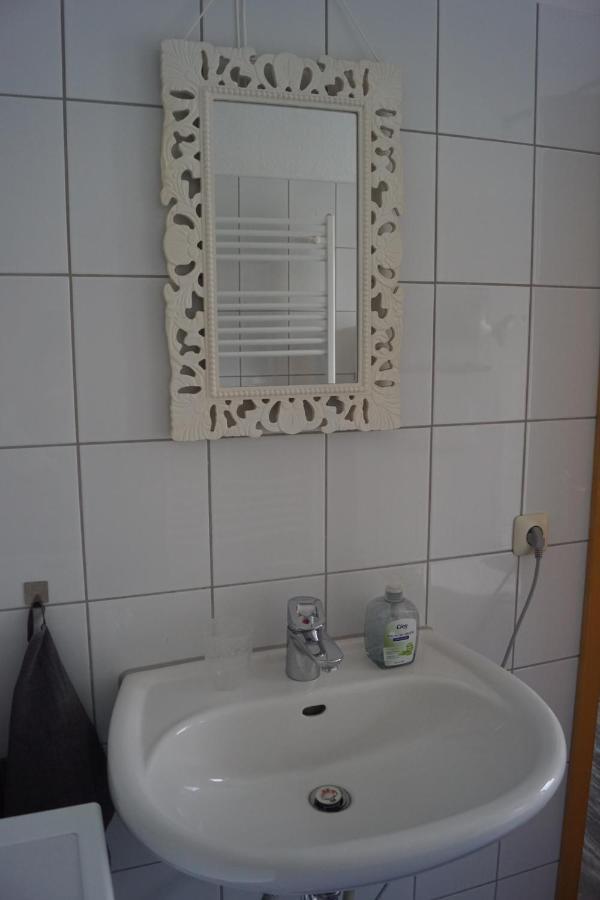 Kunst Und Bergbauflair An Der Ruhr - Inklusive Netflix & Prime Apartment Bochum Luaran gambar