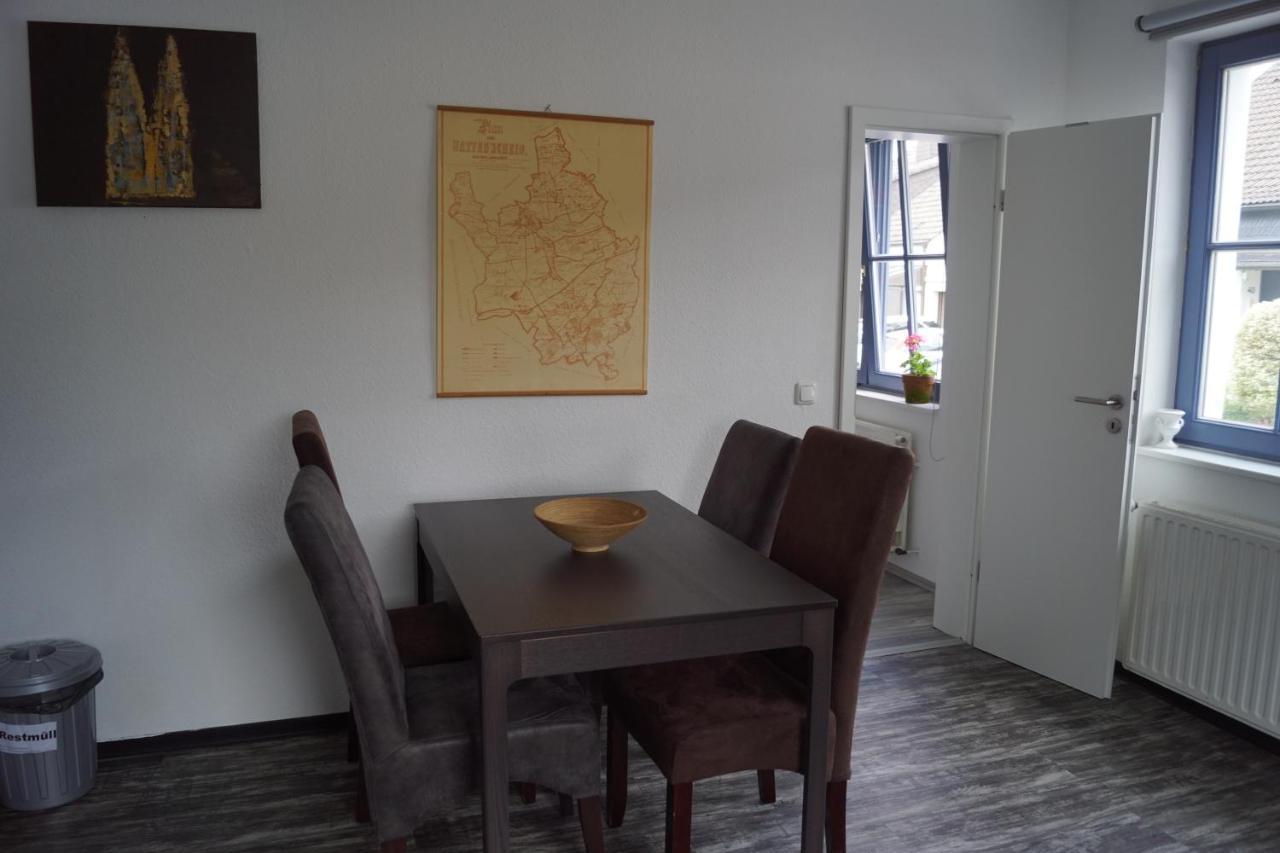 Kunst Und Bergbauflair An Der Ruhr - Inklusive Netflix & Prime Apartment Bochum Luaran gambar