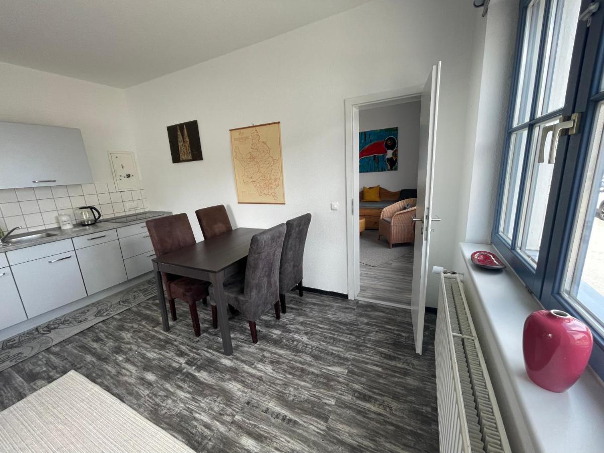 Kunst Und Bergbauflair An Der Ruhr - Inklusive Netflix & Prime Apartment Bochum Luaran gambar